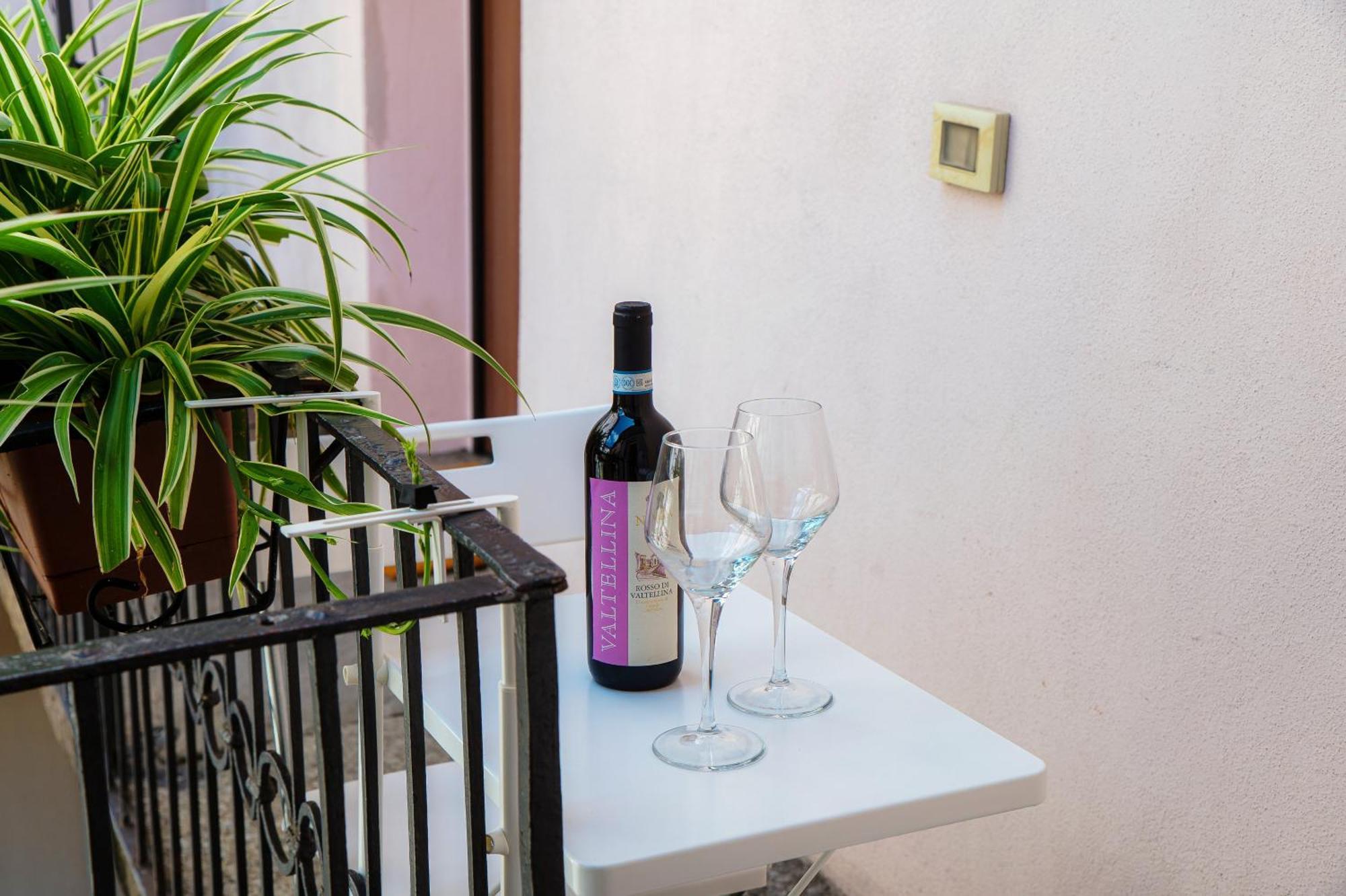 Casa Giulini - The House Of Travelers Apartment Como Luaran gambar